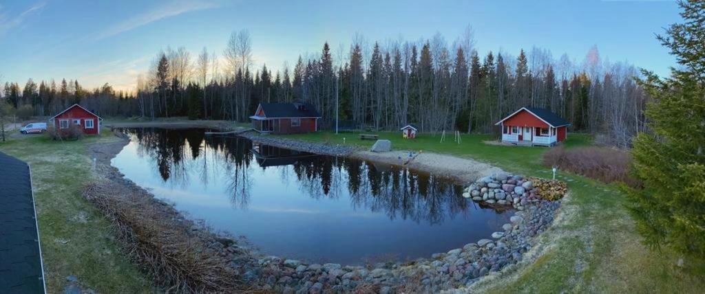 Hannunluhdan Lomamoekit Karijoki Kültér fotó
