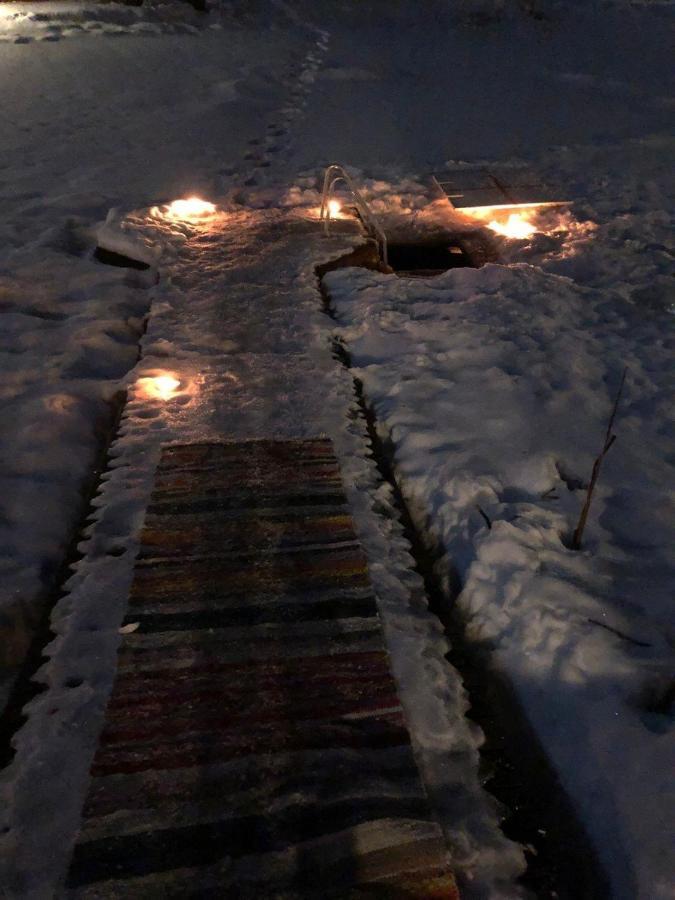 Hannunluhdan Lomamoekit Karijoki Kültér fotó
