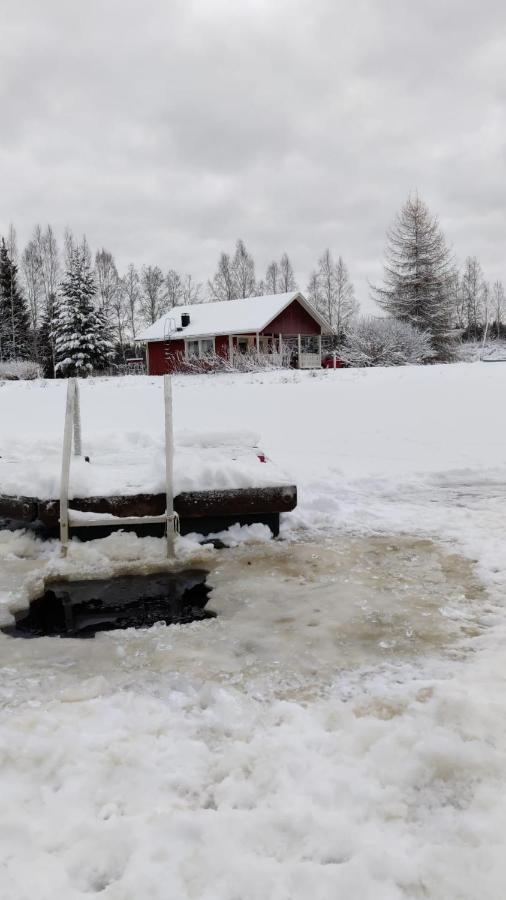 Hannunluhdan Lomamoekit Karijoki Kültér fotó