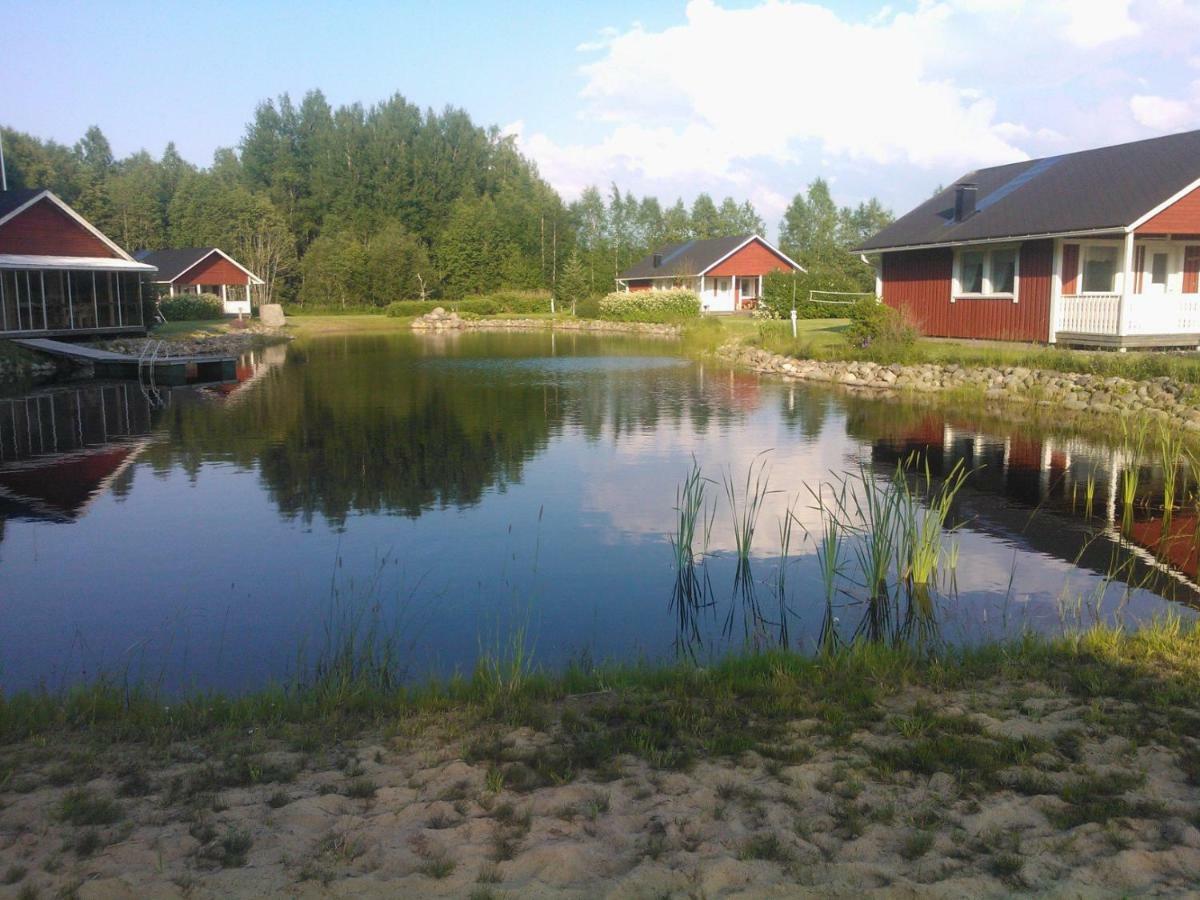 Hannunluhdan Lomamoekit Karijoki Kültér fotó